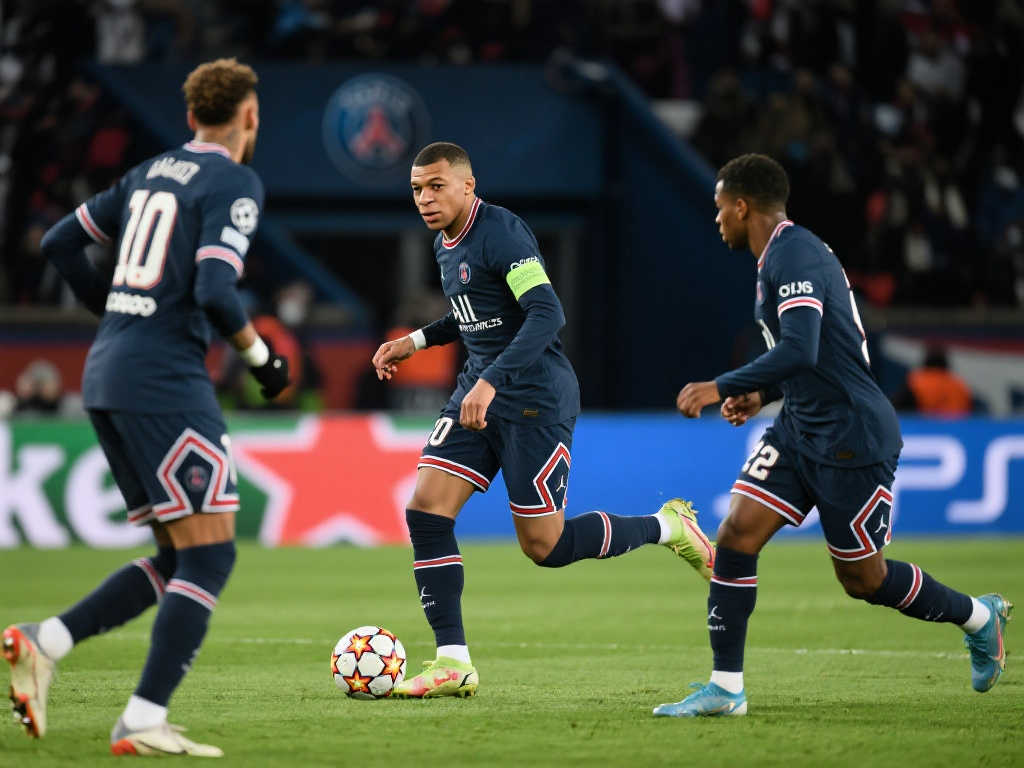 巴黎创历史:欧冠单赛季首支10胜球队,渐入佳境 巴黎创历史:欧冠单赛季首支10胜球队,渐入佳境